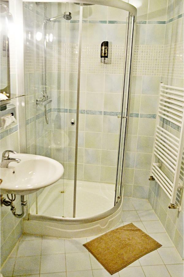Penzion Daniela Rajecke Teplice Ngoại thất bức ảnh